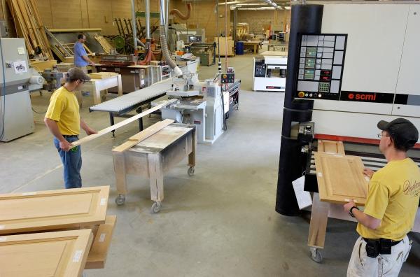 Vartanian Custom Cabinets Inc