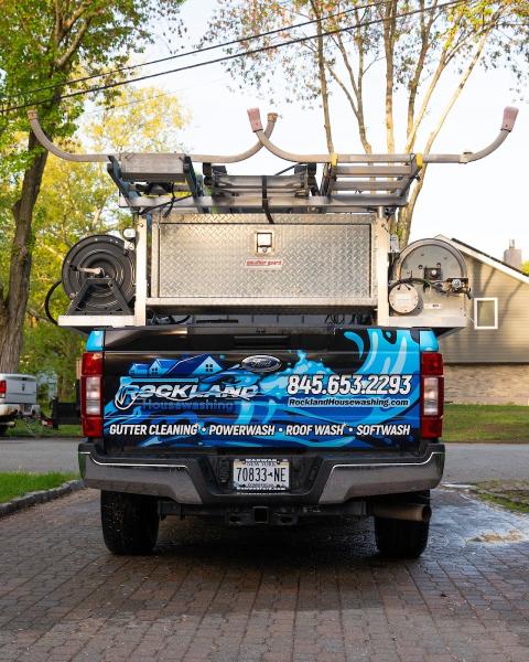 Rockland Housewashing