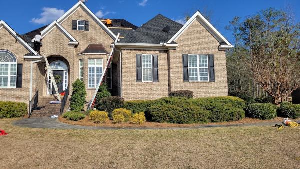 Hill's Roofing