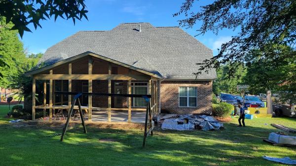 Hill's Roofing