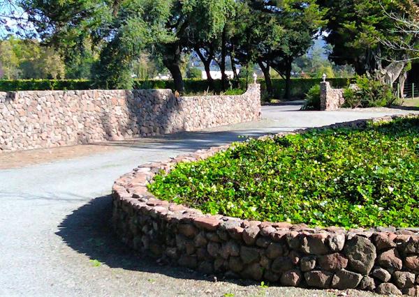 Reyes Landscape Construction