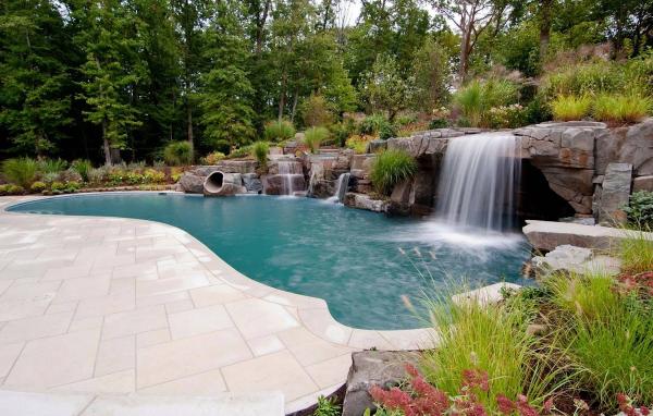 Lush Remodeling Corporation