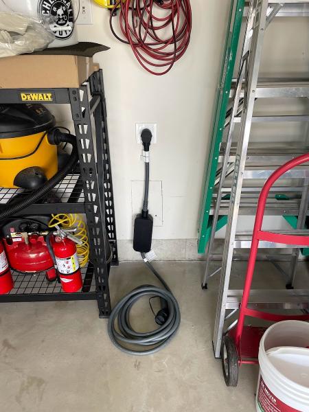 AUS Electric LLC