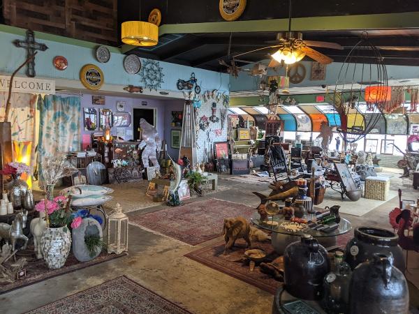 4 Seasons Pottery