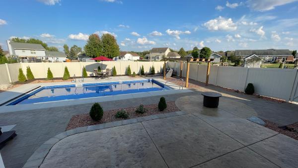 RH Landscape Design and Maintenance LLC