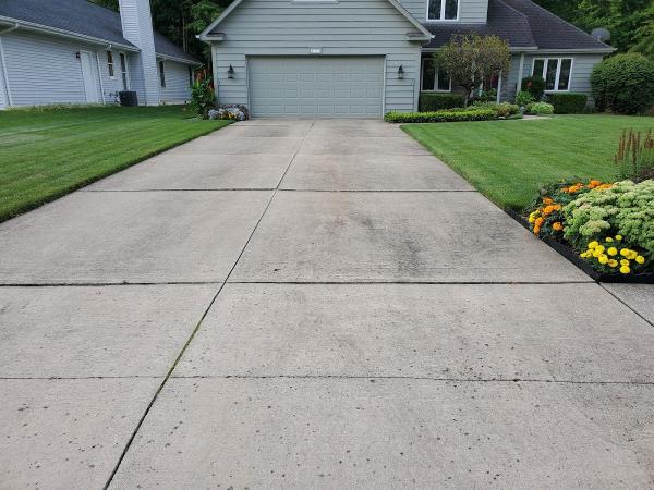 H2O Mobile Pressure Washing