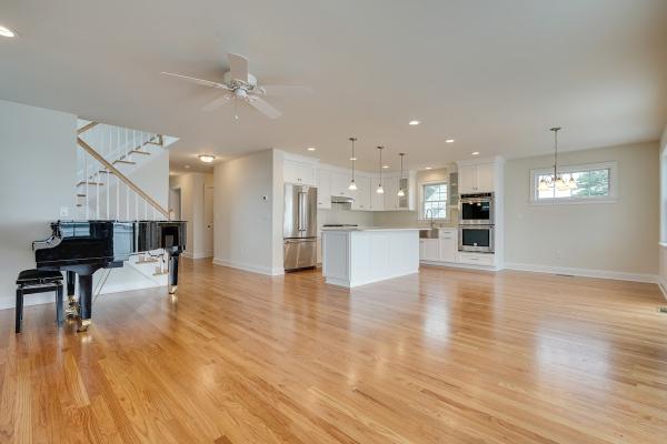 KPS Sons Carpentry LLC -Custom Home Builders
