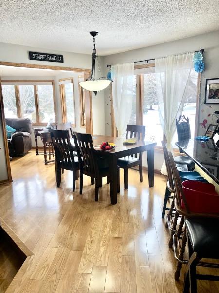 Angel's Sparkling Cleaning Services LLC