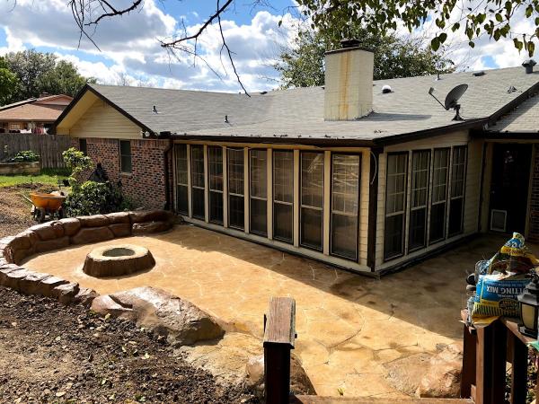 Russell's Gardens Landscaping & Irrigation