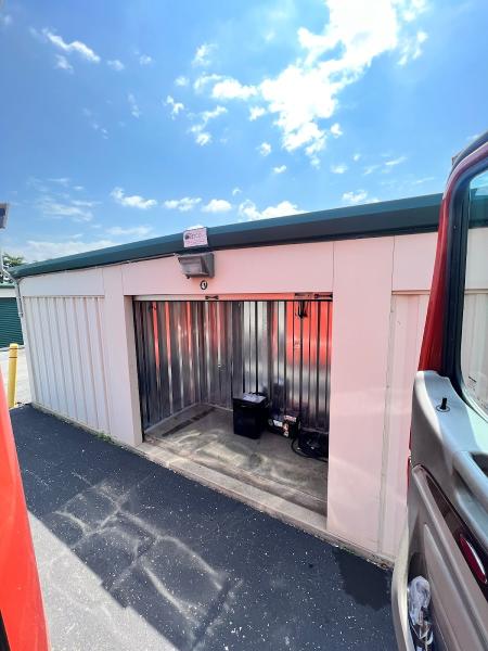 Glenstone & 44 Self Storage