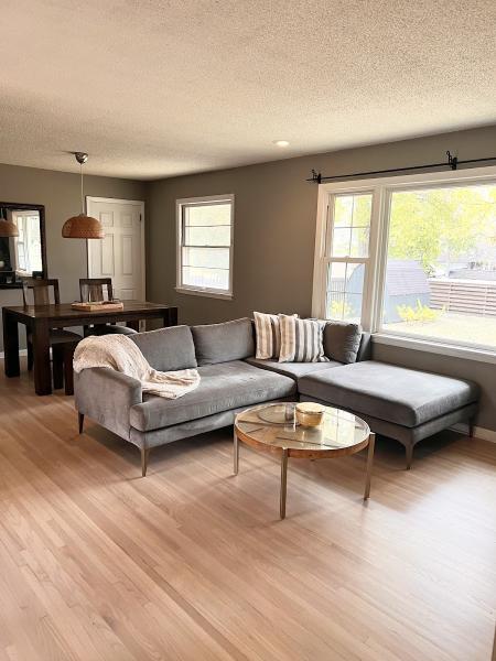 UB Hardwoods & Flooring