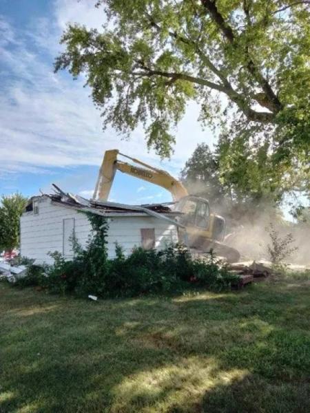 Blue Sky Cleaning and Demolition Services