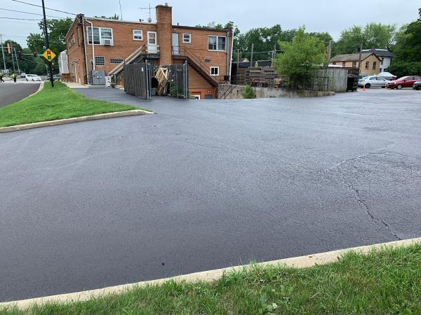Mike's Seal Coating & Services