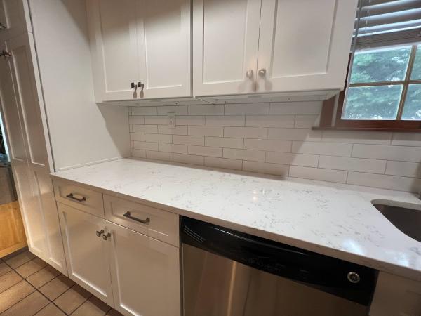 Donnie d'S Tile & Remodeling LLC