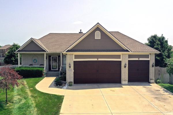 Teamre Brokered by Exp Realty