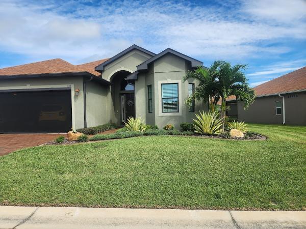 Tropical Temptations Landscaping