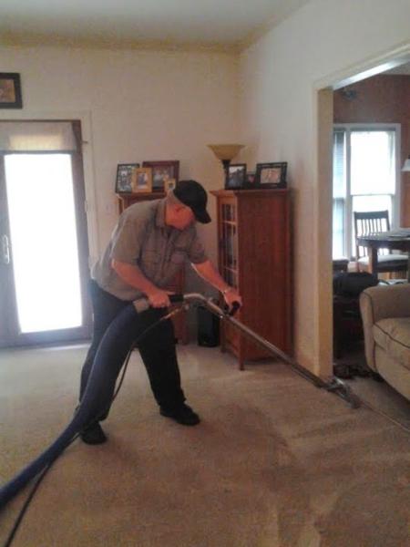 Sunbreeze Cleaning Services LLC