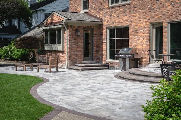 Lucia Landscaping