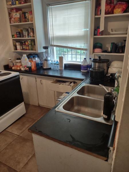 Bright & Clean Cleaning Service LLC