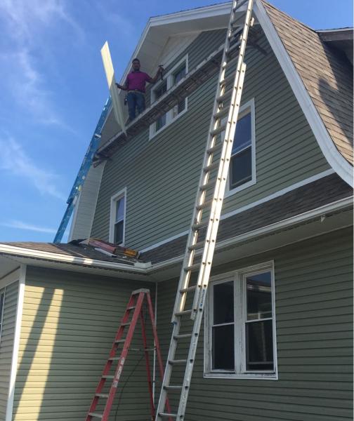 Deer Roofing LLC
