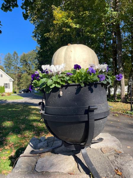 Uva's Landscaping LLC