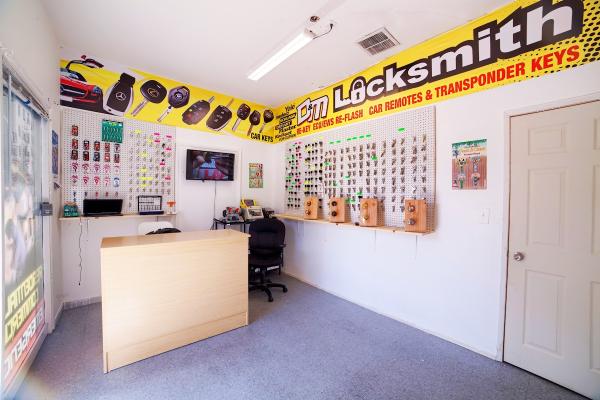D and M Locksmith