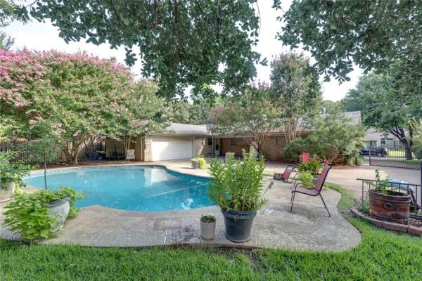 Texas Tropics Swimming Pools