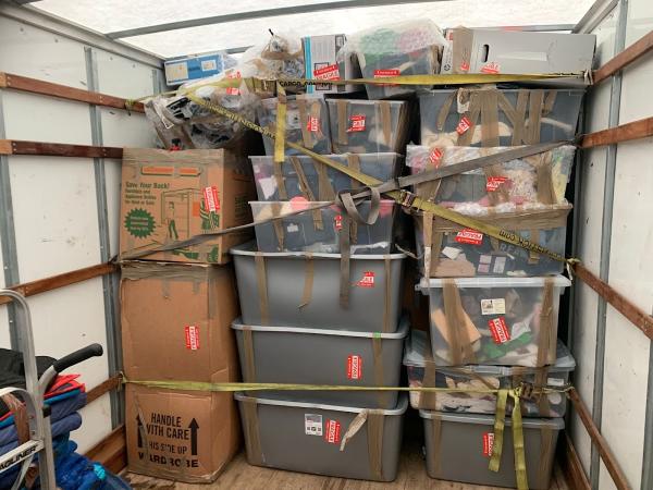 Applezon Moving & Cleaning LLC