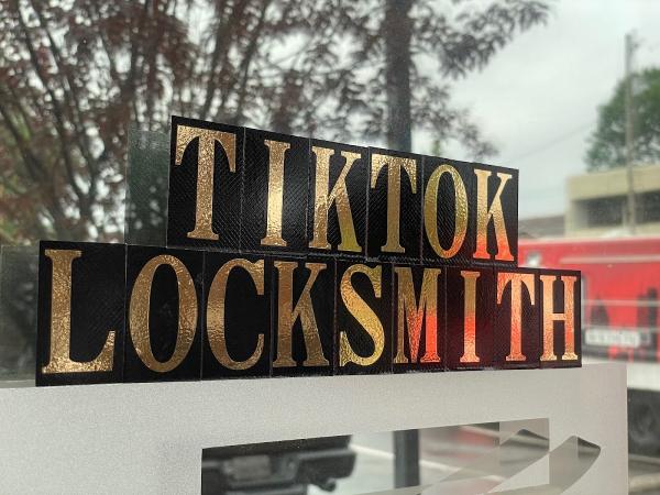 Tiktok Locksmith