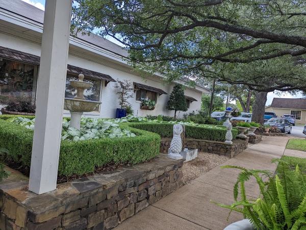 Breedlove Nursery & Landscape