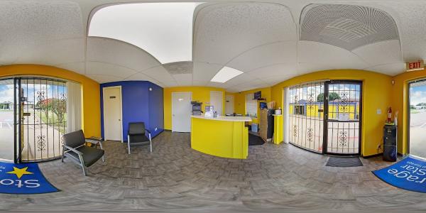 Storage Star Oak Cliff