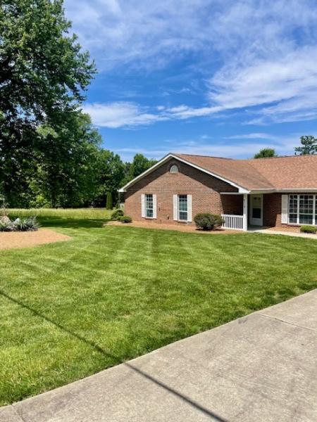 Green Carpet Lawn Care LLC