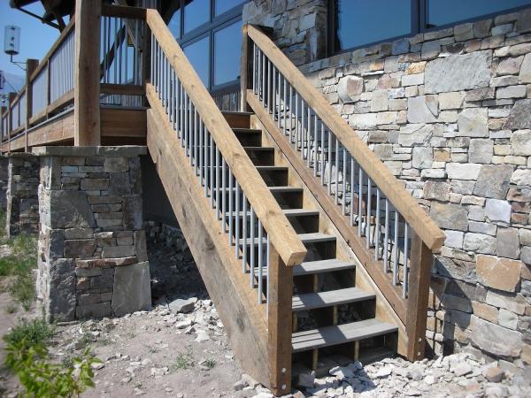Crowsfoot Carpentry LLC