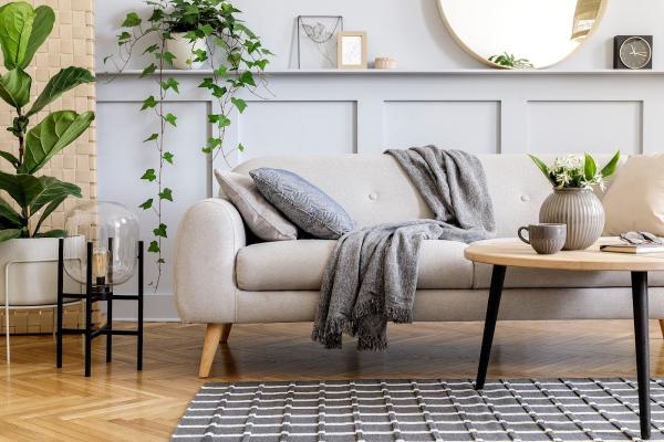 Howard's Upholstery
