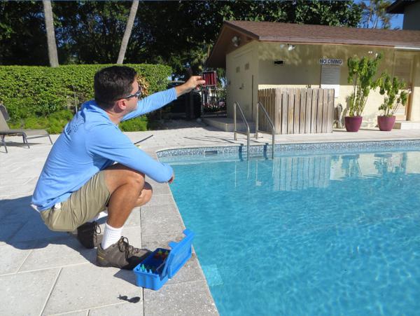 Deluxe Pool Care
