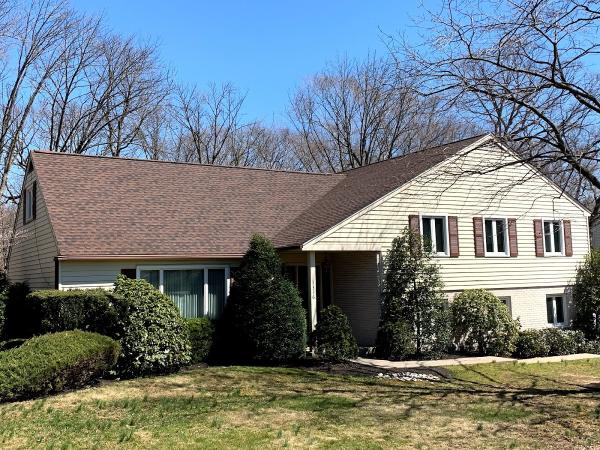 Geno's Siding & Roofing Co