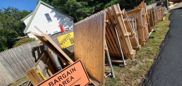 Armstrong Fence Inc