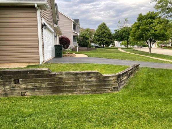 Montano's Landscaping Inc