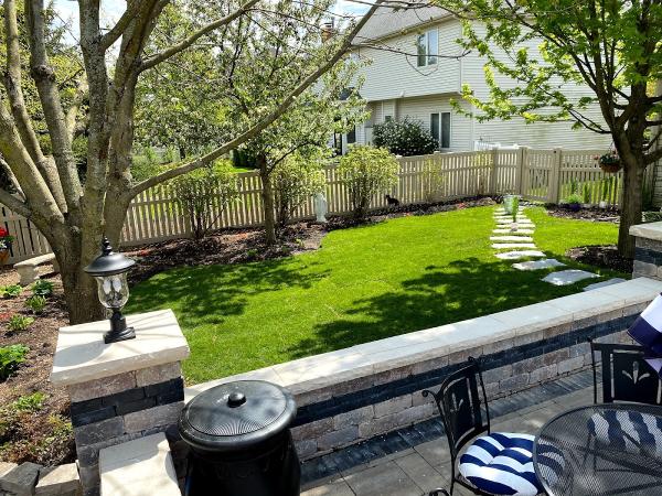 Montano's Landscaping Inc