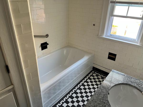 Bathtub Made New