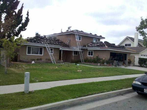 Luis Roofing Services Co