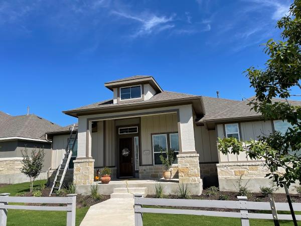 R & R Seamless Gutters