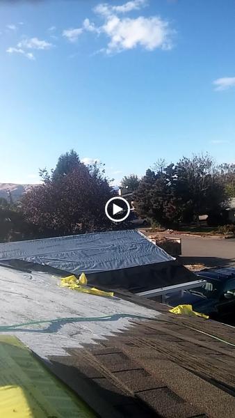 Select Roofing LLC