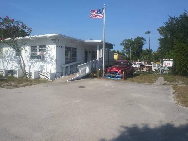 Airport RV Storage