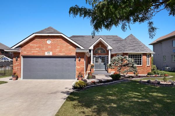 Cynthia Padilla Windsor-Essex Realtor
