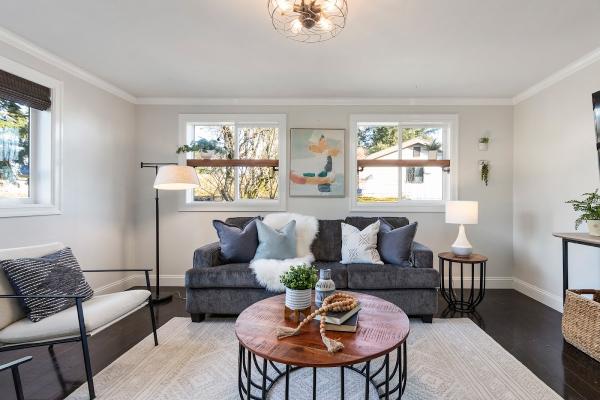 Laura Anderson Properties