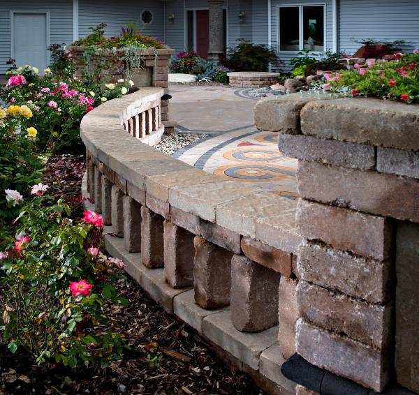 Toledo Lawns / Toledo Outdoor Living