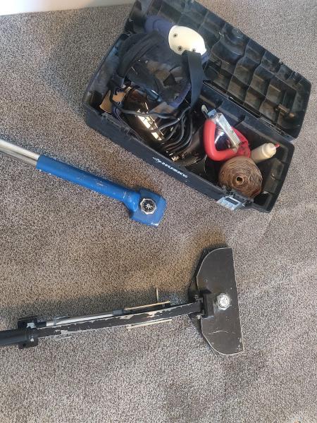 Rug Wrench Carpet Stretching & Carpet Repair