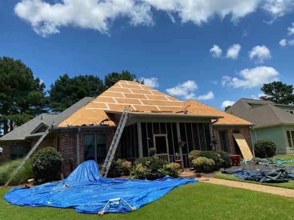 Renova Roofing & Construction
