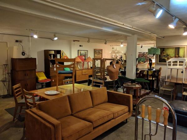 Mod Livin' New and Vintage Modern Furniture